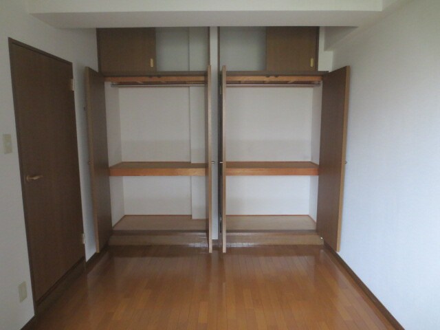 物件内観写真11　(居室)