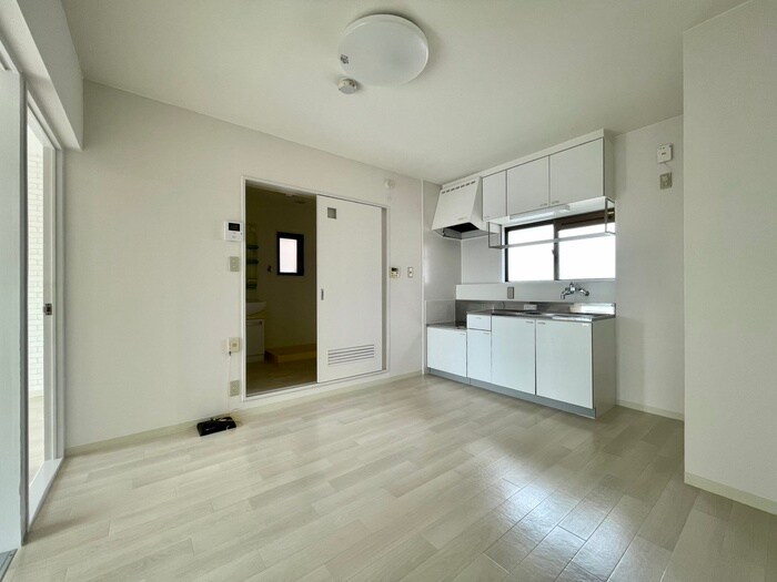 ハイツ旭の居室