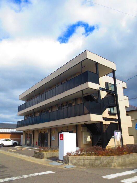 物件外観写真3　(その他)