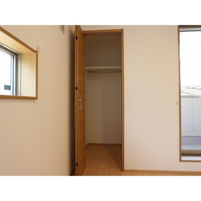 物件内観写真9　(収納)