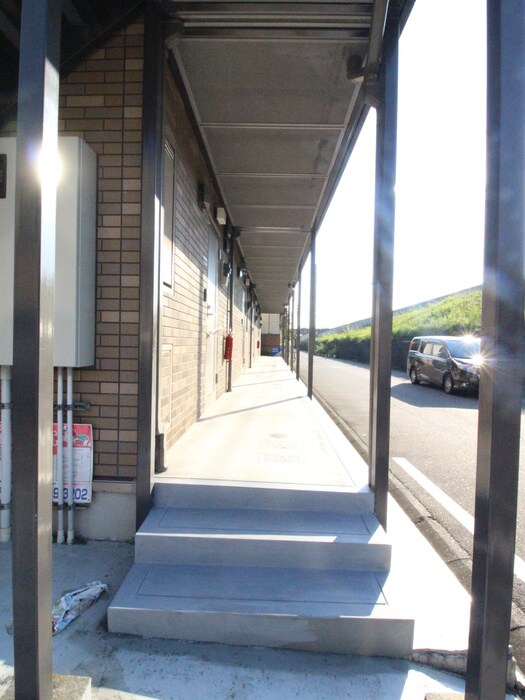 物件外観写真5　(外観写真)