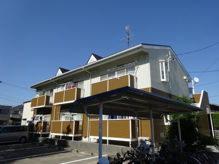 シャルマン二瀬の物件外観写真