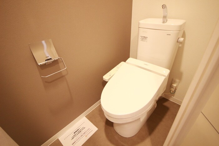 物件内観写真9　(トイレ)
