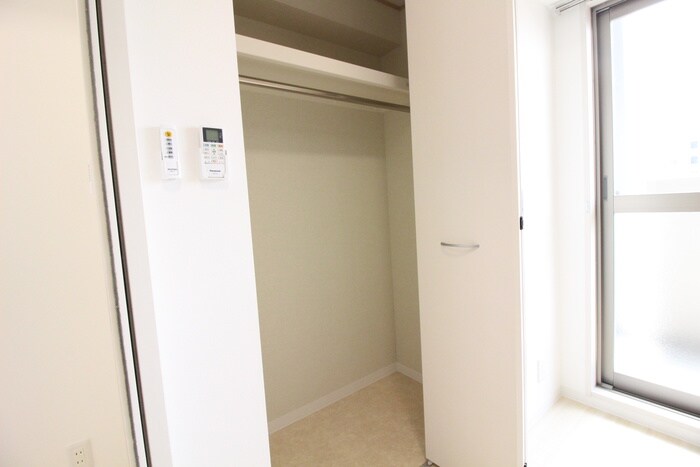 物件内観写真11　(収納)