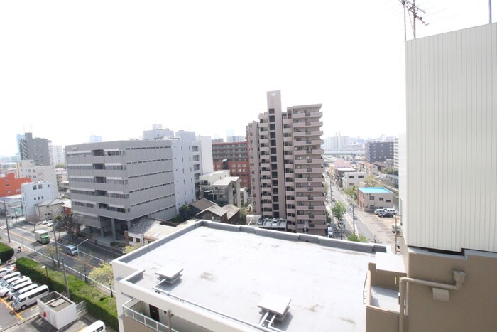 物件内観写真13　(室内からの展望)