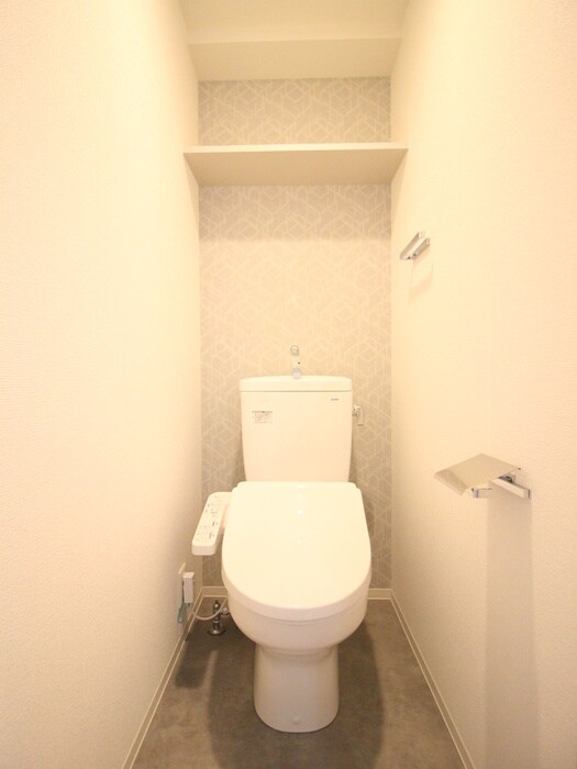 物件内観写真14　(トイレ)