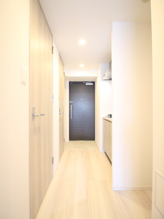 物件内観写真15　(廊下)