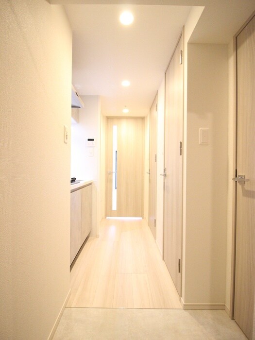 物件内観写真17　(玄関)