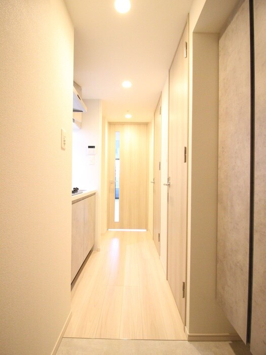 物件内観写真17　(玄関)