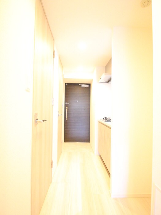 物件内観写真18　(廊下)