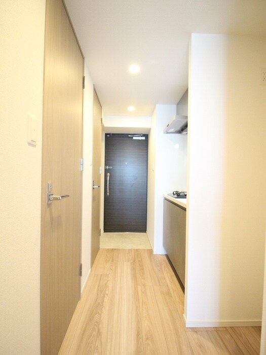 物件内観写真18　(廊下)