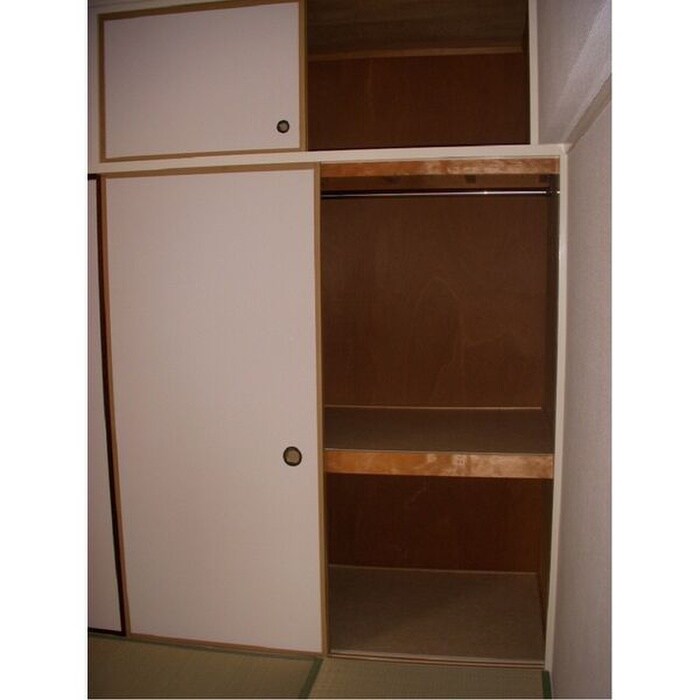 物件内観写真13　(収納)