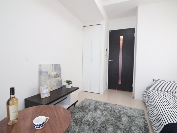 物件内観写真8　(居室)