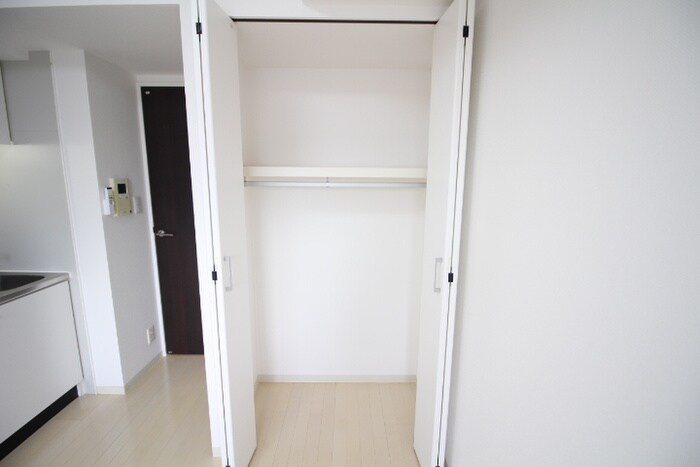 物件内観写真9　(収納)