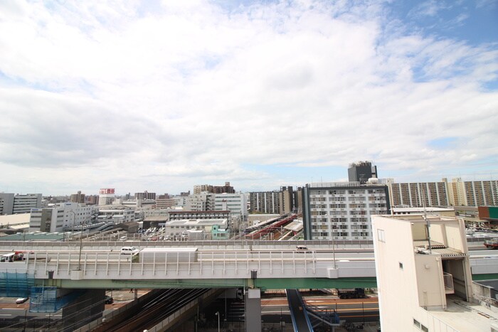 物件内観写真10　(室内からの展望)