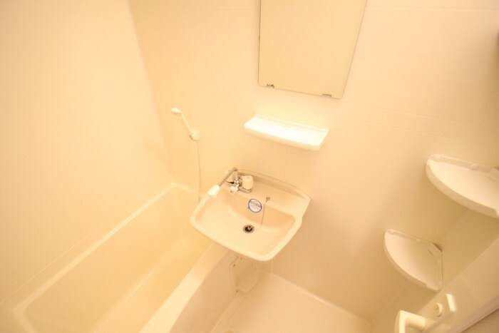 物件内観写真11　(バス／シャワールーム等)