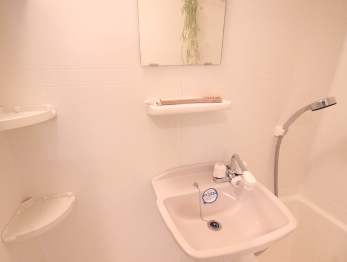 物件内観写真13　(洗面)