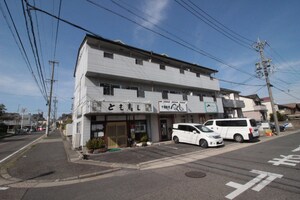 メゾンKEI外観写真