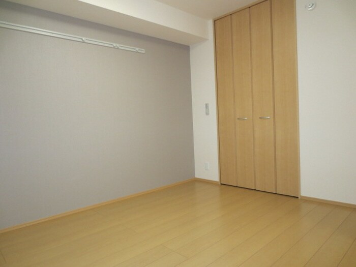 物件内観写真5　(居室)