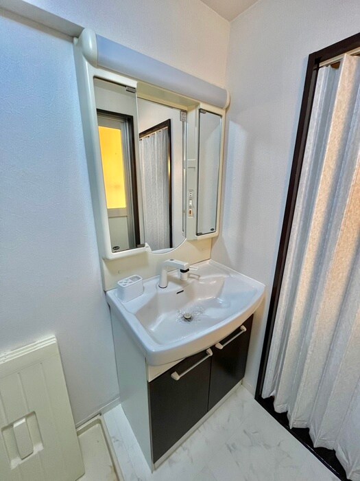 物件内観写真10　(洗面)