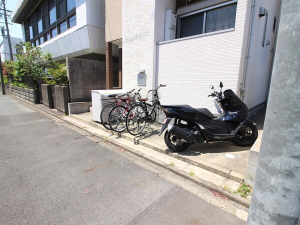 駐輪場