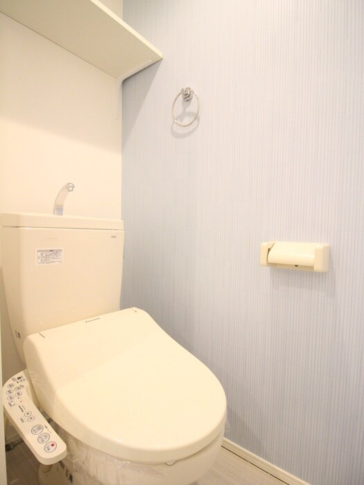 物件内観写真14　(トイレ)