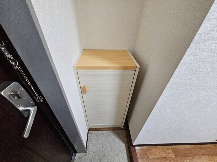 物件内観写真12　(靴箱)