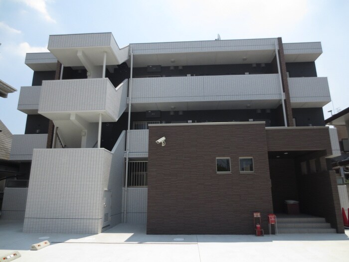 物件外観写真2　(外観写真)