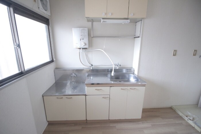 物件内観写真8　(キッチン)