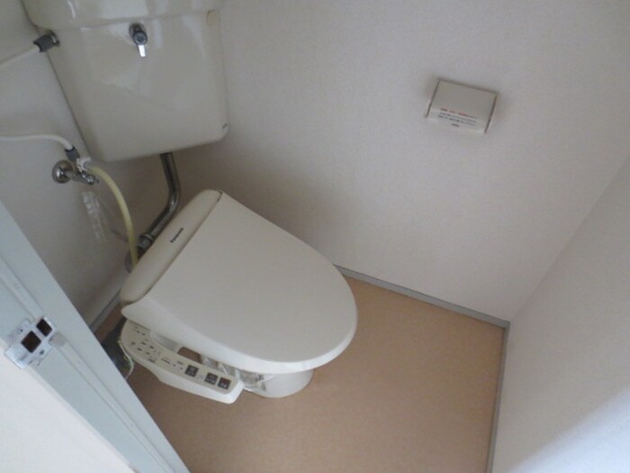 物件内観写真11　(トイレ)