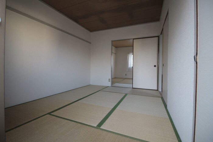 物件内観写真22　(居室)