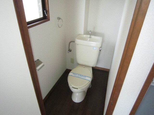 物件内観写真10　(トイレ)