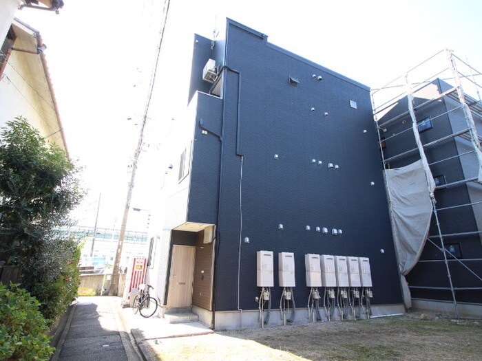 物件外観写真2　(外観写真)