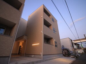 REGALEST守山Ⅲ外観写真