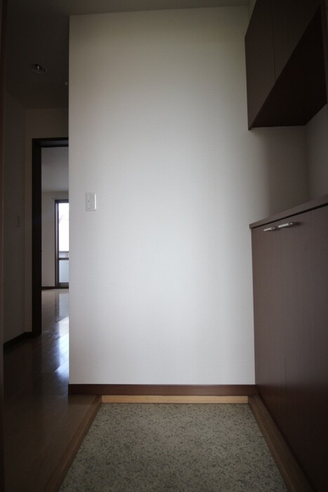 物件内観写真22　(玄関)