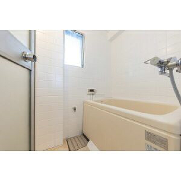 物件内観写真12　(バス／シャワールーム等)