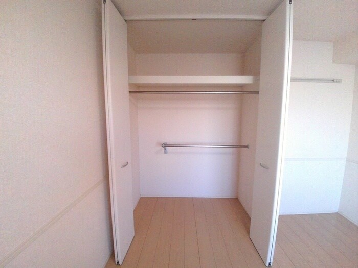 物件内観写真12　(洗面)