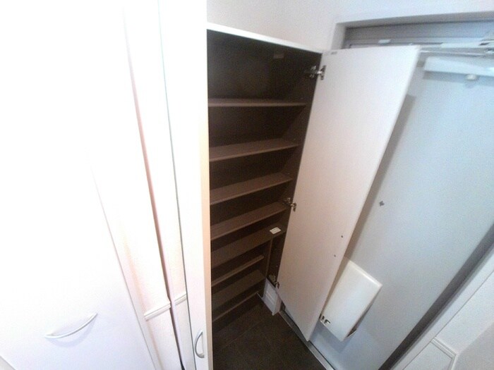 物件内観写真16　(靴箱)