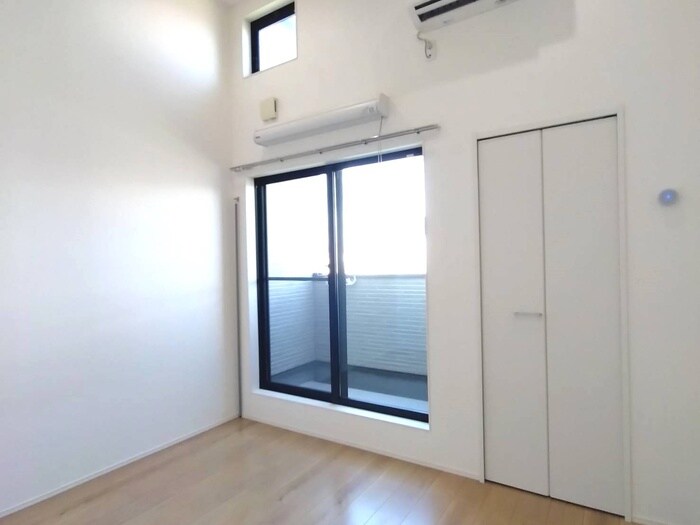 物件内観写真18　(居室)