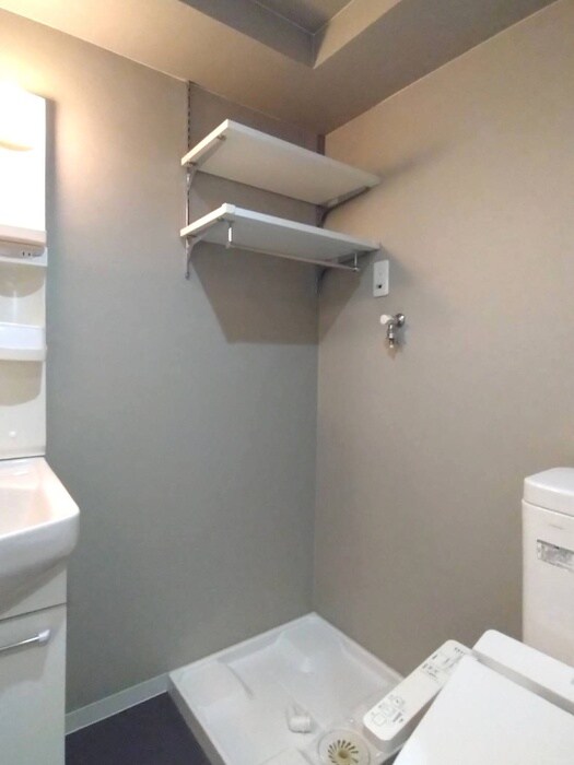 物件内観写真20　(洗濯機置場)