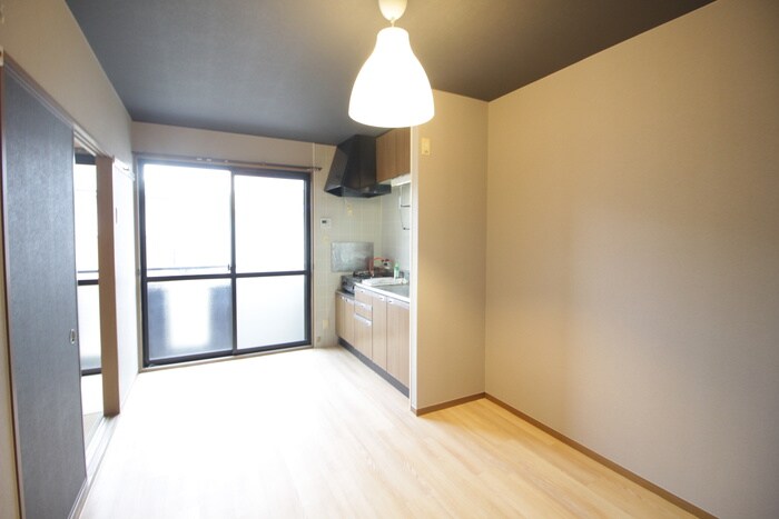 物件内観写真6　(内観写真)