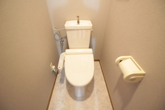 物件内観写真14　(トイレ)