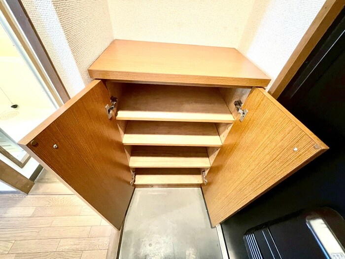 物件内観写真18　(靴箱)