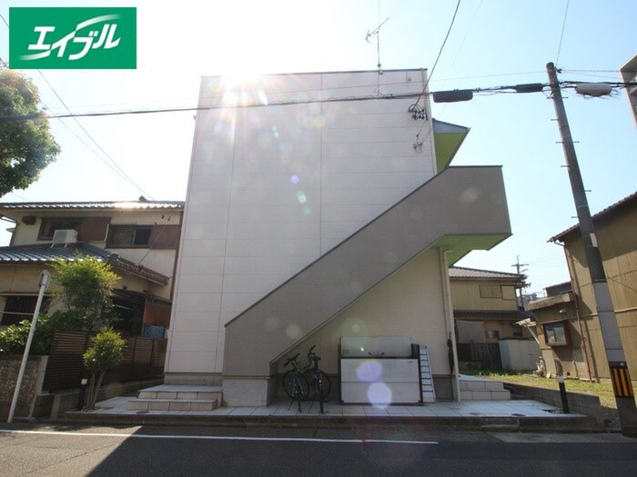 物件外観写真2　(外観写真)