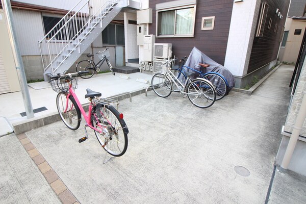 駐輪場