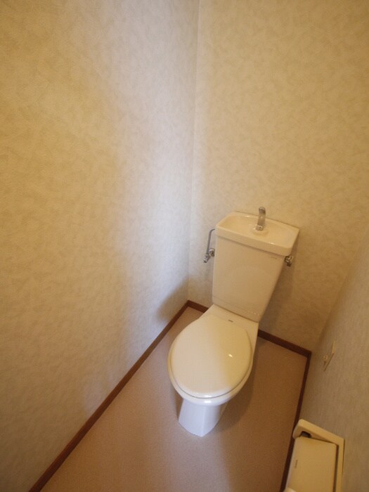 物件内観写真9　(トイレ)