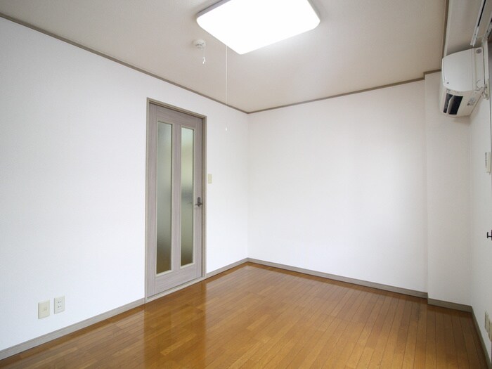 物件内観写真17　(居室)