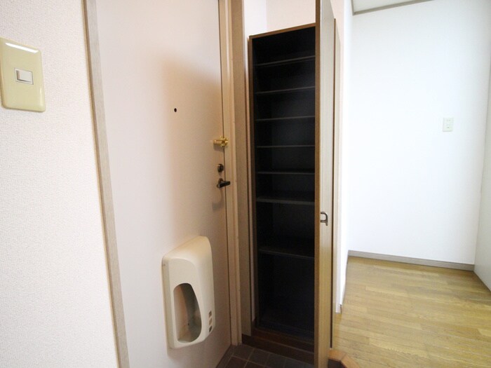 物件内観写真20　(靴箱)