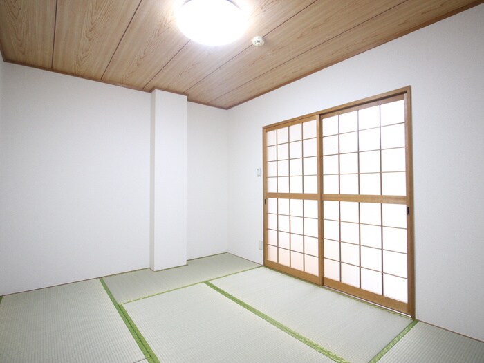 物件内観写真14　(居室)