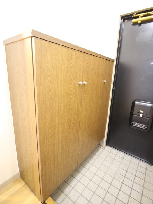 物件内観写真18　(靴箱)